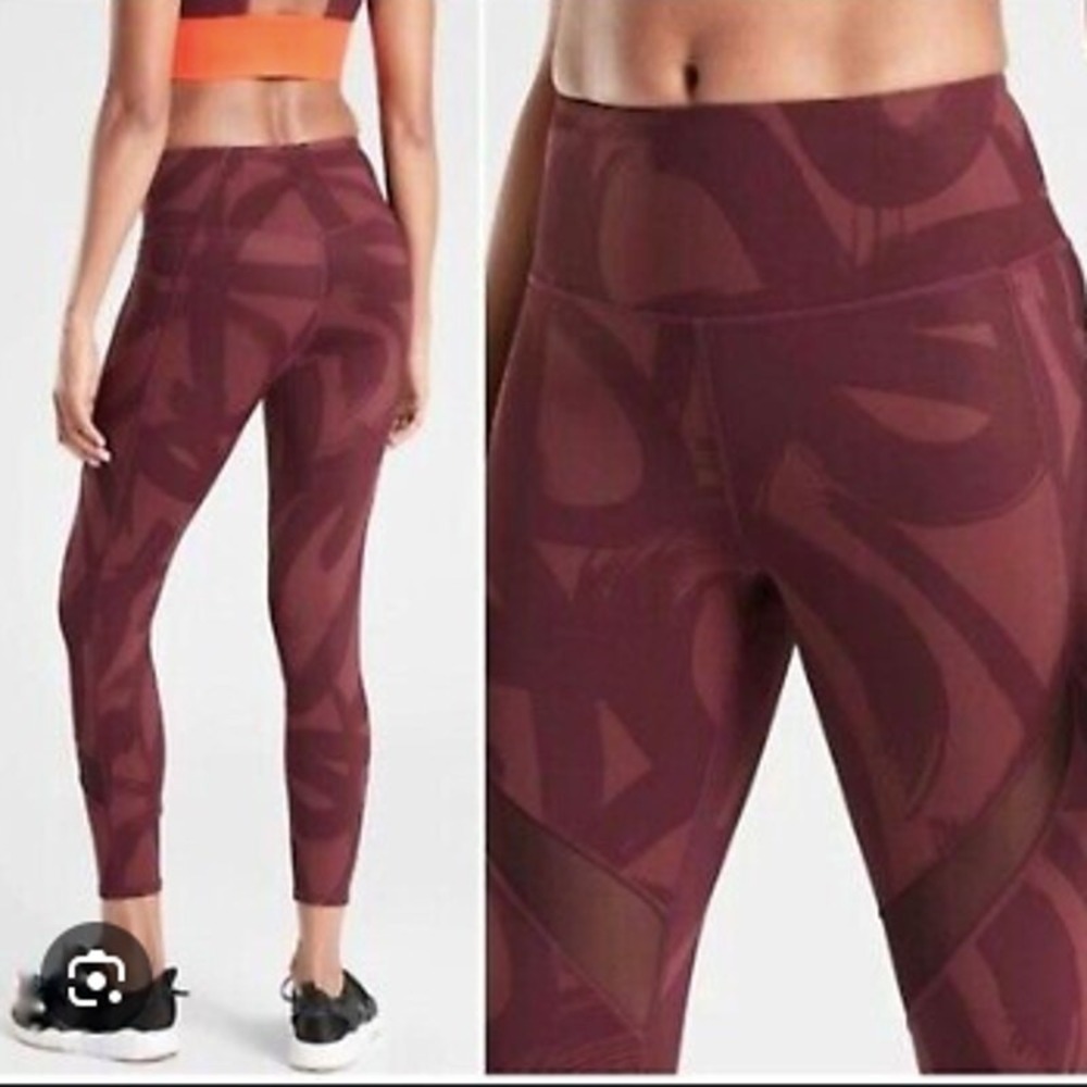 Athleta Tenacity 7/8 Tight Maroon Burgundy Abstract Print Mesh Pocket Leggings S